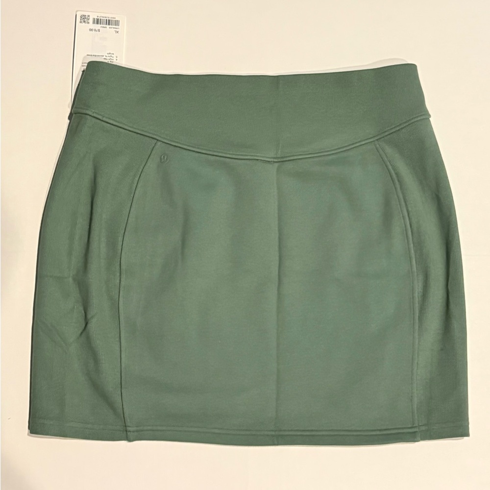 Lululemon Scuba Mini Skirt XL